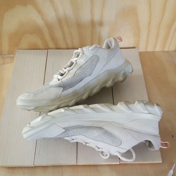 Ecco MX Breathru Women's Sneakers, Gray Size EUR 42. US 11, 11 1/2 - Picture 3 of 8
